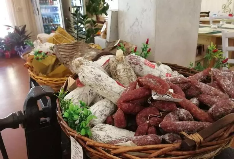 هتل La Piccola Stazione