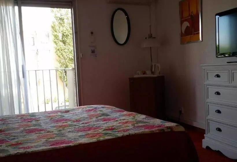 Hotel La Voile D' Or