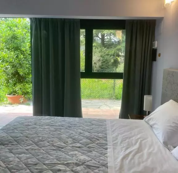 هتل Locanda Dell'oca Bianca