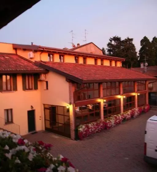 هتل Locanda Dell'oca Bianca
