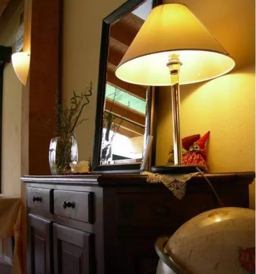 هتل Locanda Dell'oca Bianca