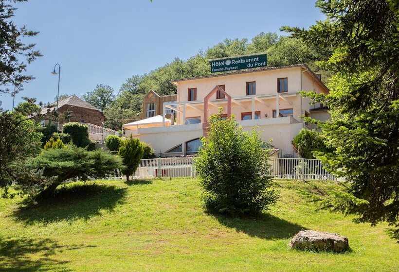 Logis Hotel Restaurant Du Pont