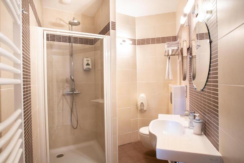 Logis Hotel Restaurant Du Pont