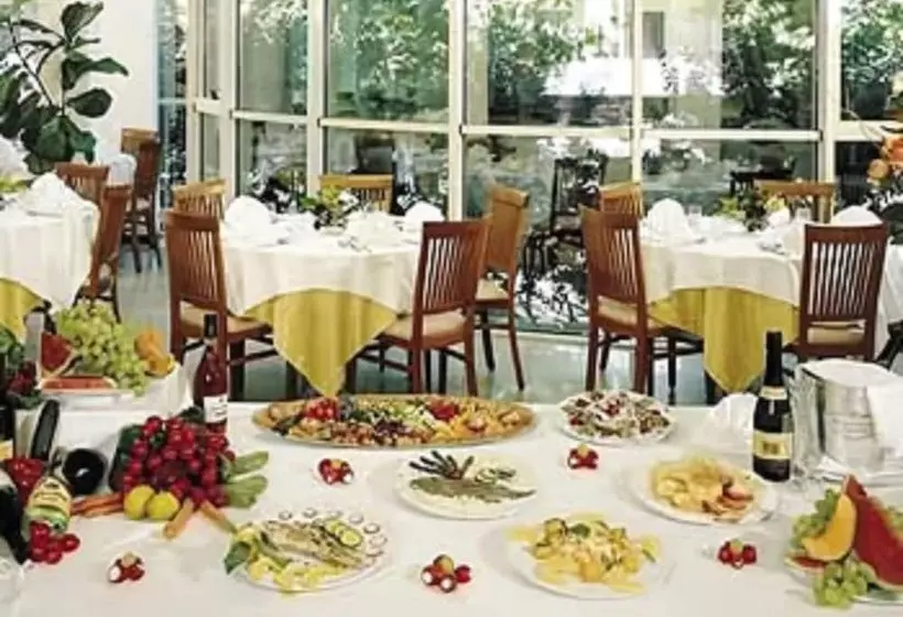 Szálloda Michelangelo Cesenatico