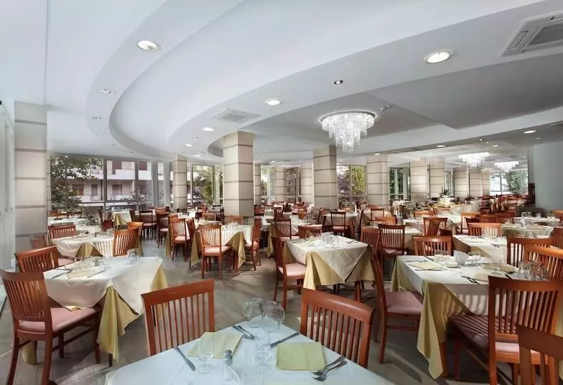 Szálloda Michelangelo Cesenatico