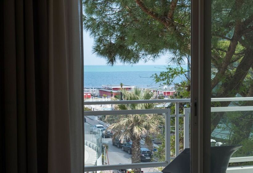 فندق Perla Verde