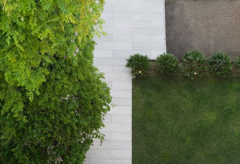 فندق Perla Verde