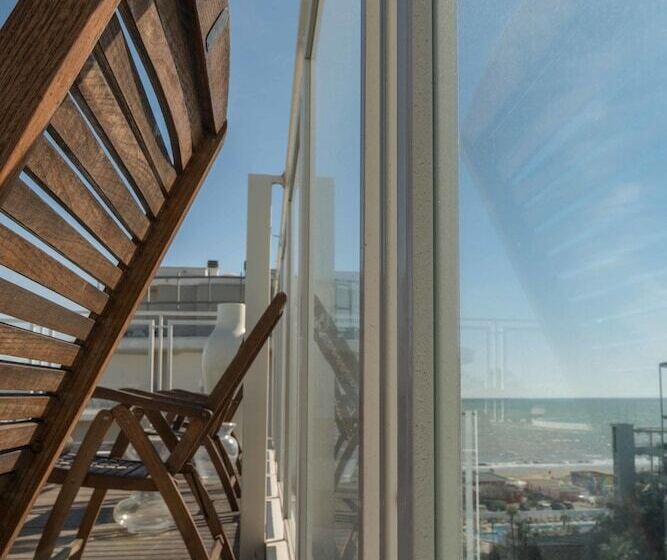 فندق Perla Verde