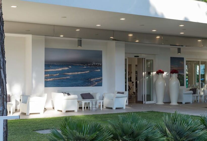 فندق Perla Verde