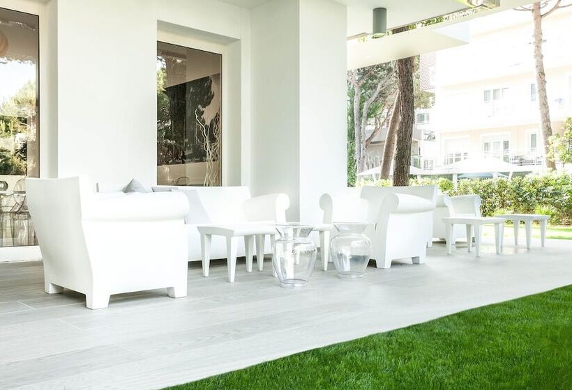 فندق Perla Verde