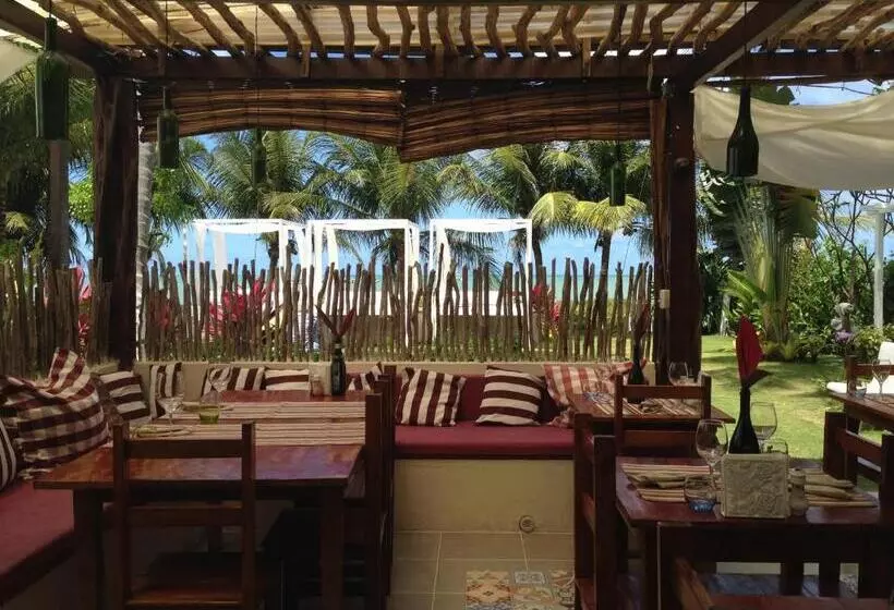 هتل Praiagogi Boutique Pousada