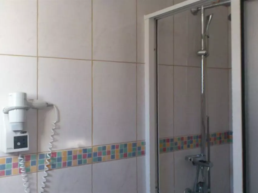 膳宿费 Residencial Melba