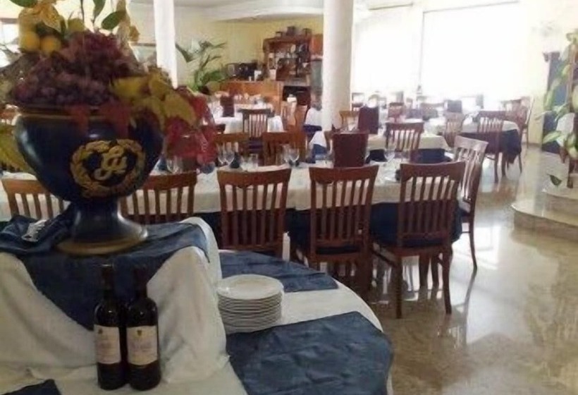 فندق Ristorante Cordial