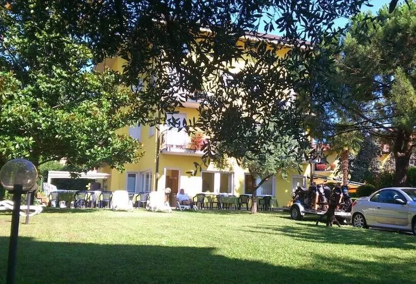 هتل Toresela Bike Am Gardasee