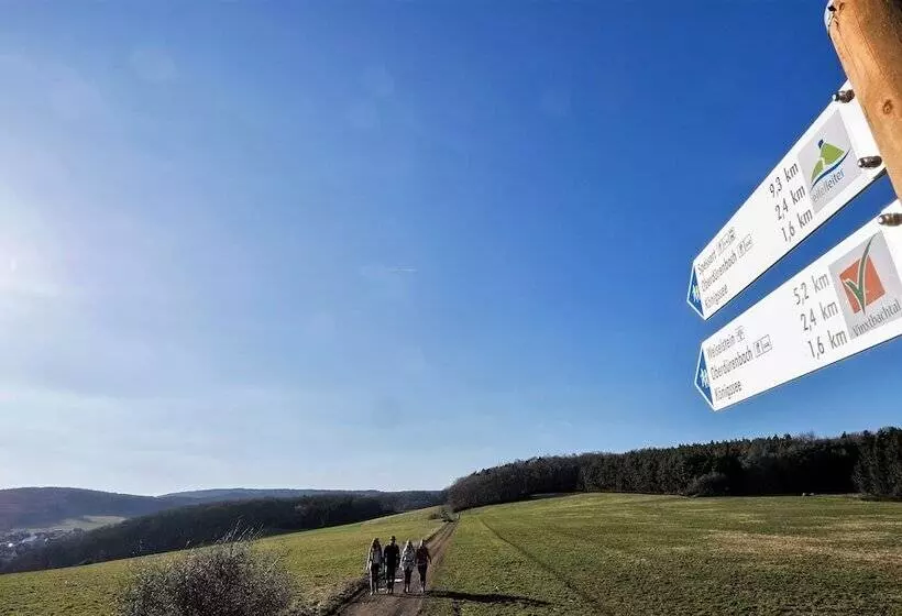 בית מלון כפרי Und Landgasthof Zum Bockshahn