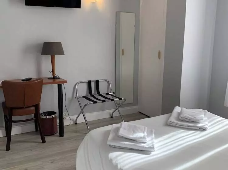 هتل Wilson Square