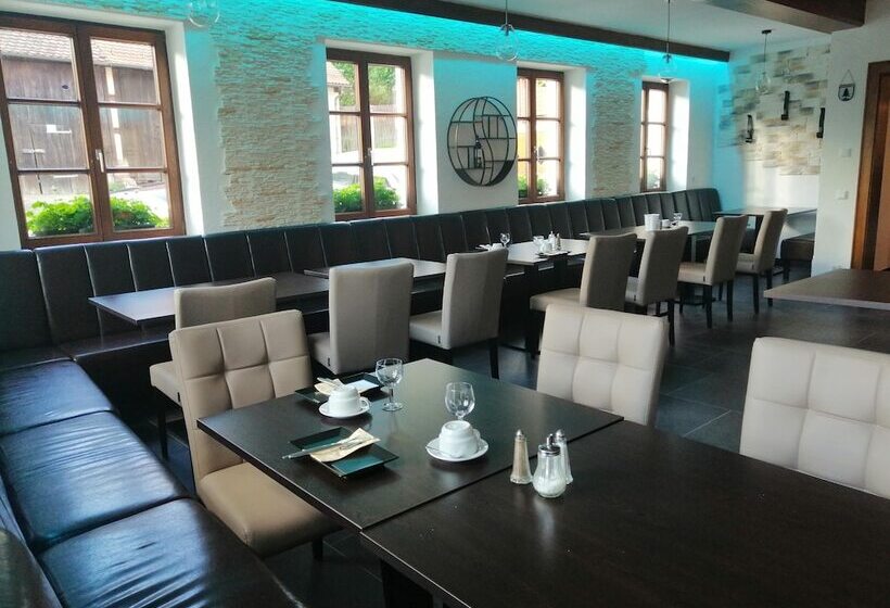 膳宿费 Wilder Mann