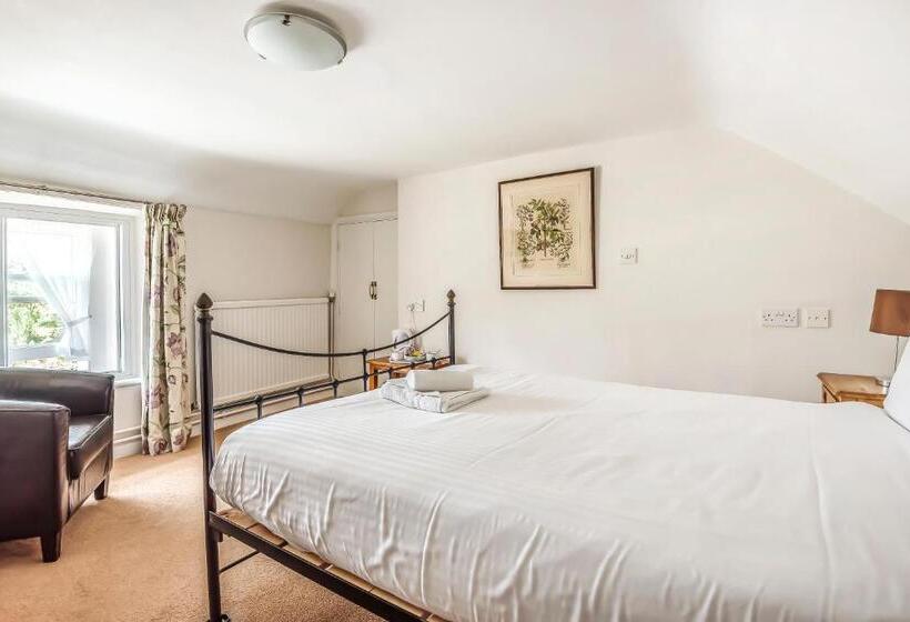 Trehellas House Hotel & Courthouse Restaurant