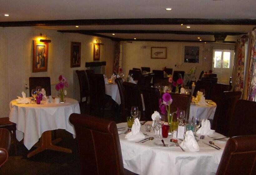 Trehellas House Hotel & Courthouse Restaurant