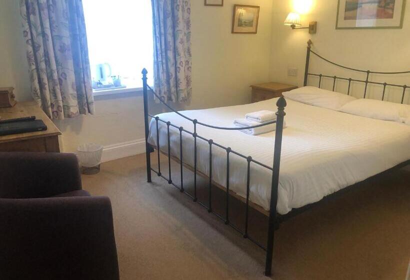 Trehellas House Hotel & Courthouse Restaurant