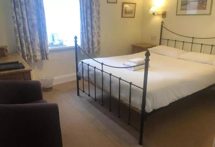 Trehellas House Hotel & Courthouse Restaurant