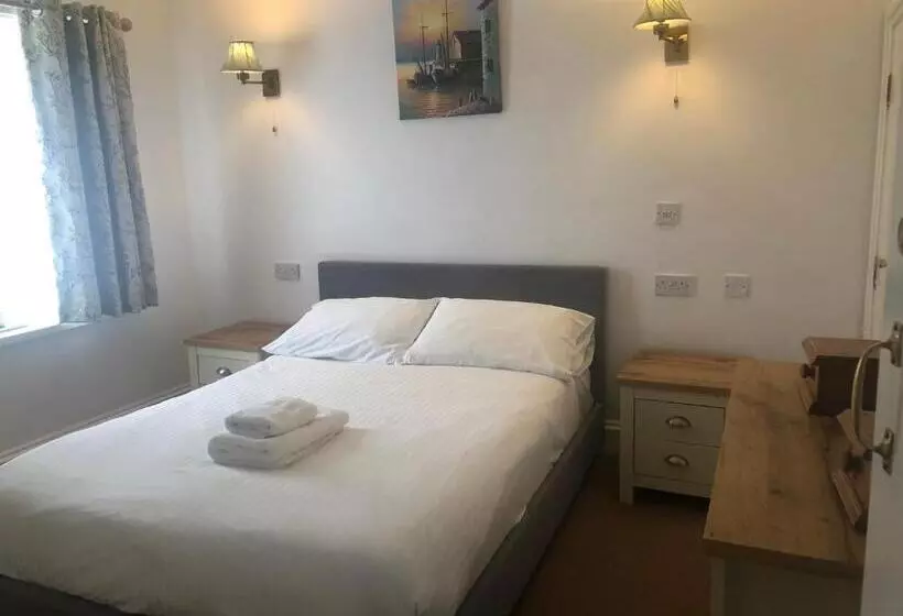 Trehellas House Hotel & Courthouse Restaurant