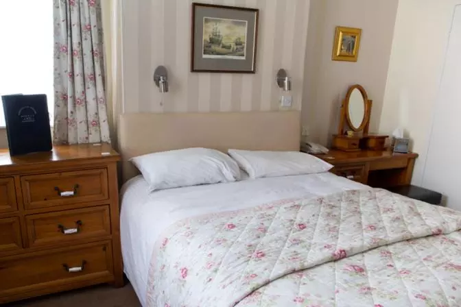 Trehellas House Hotel & Courthouse Restaurant