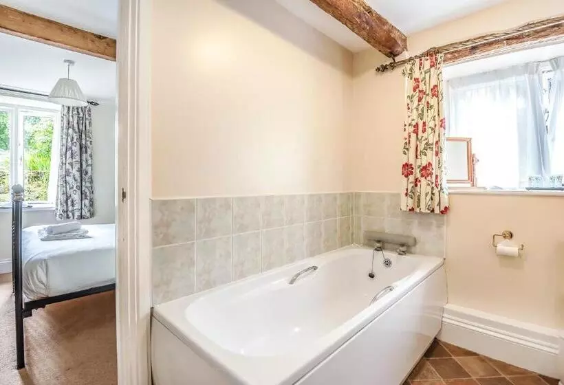 Trehellas House Hotel & Courthouse Restaurant