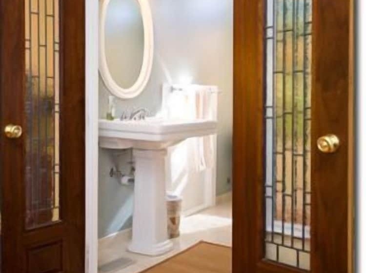 Harvey House Bed & Breakfast