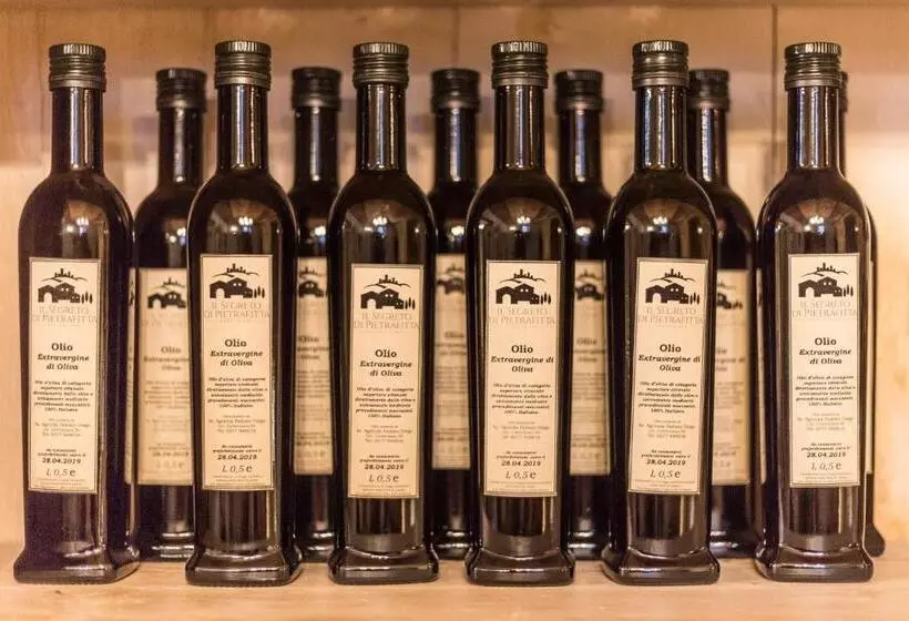 هتل Agriturismo Il Segreto Di Pietrafitta