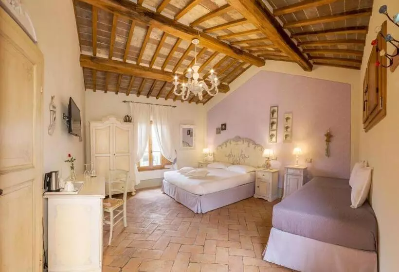 هتل Agriturismo Il Segreto Di Pietrafitta