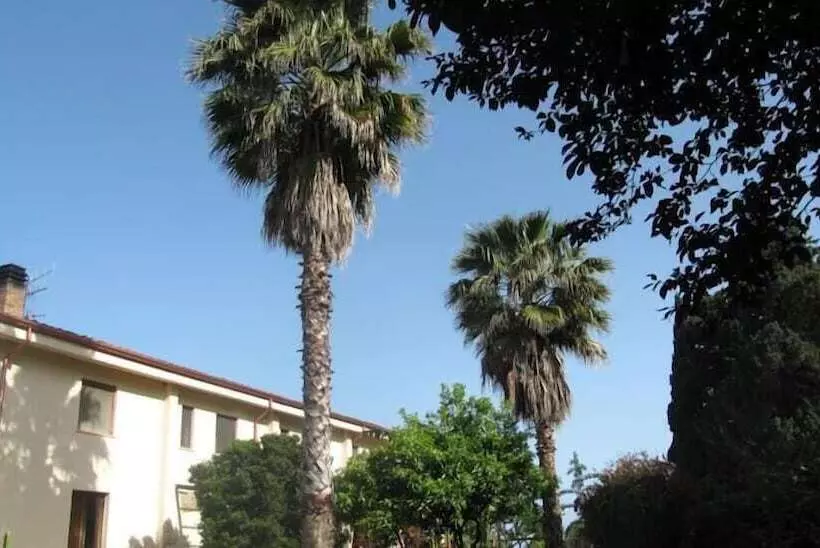 Отель Agriturismo Torre Del Golfo