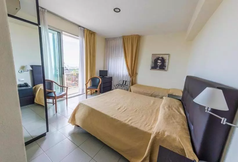 בית מלון כפרי Ambasciatori Suite