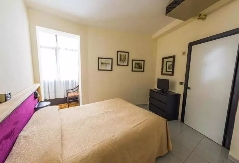 בית מלון כפרי Ambasciatori Suite