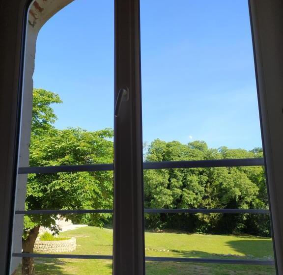 ホテル Auberge Du Roua