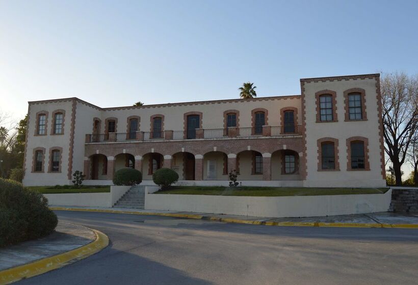 فندق Best Western Bazarell Inn