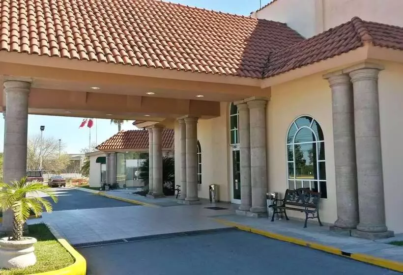 호텔 Best Western Bazarell Inn