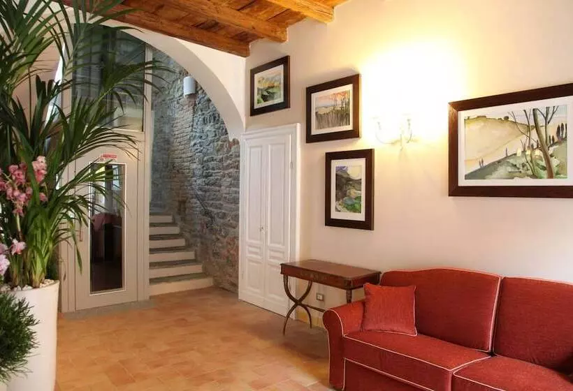 هتل Borgo Antico