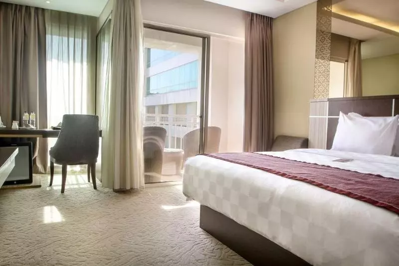 Claro Makassar Hotel & Convention