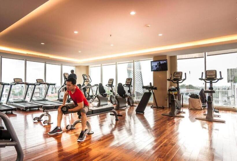 Claro Makassar Hotel & Convention