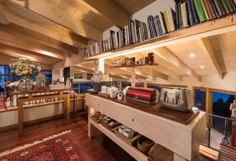 فندق Cliff Edge By The Sea