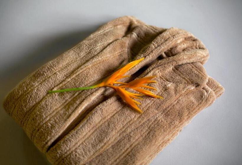 ホテル Dunia Hôtel Bissau