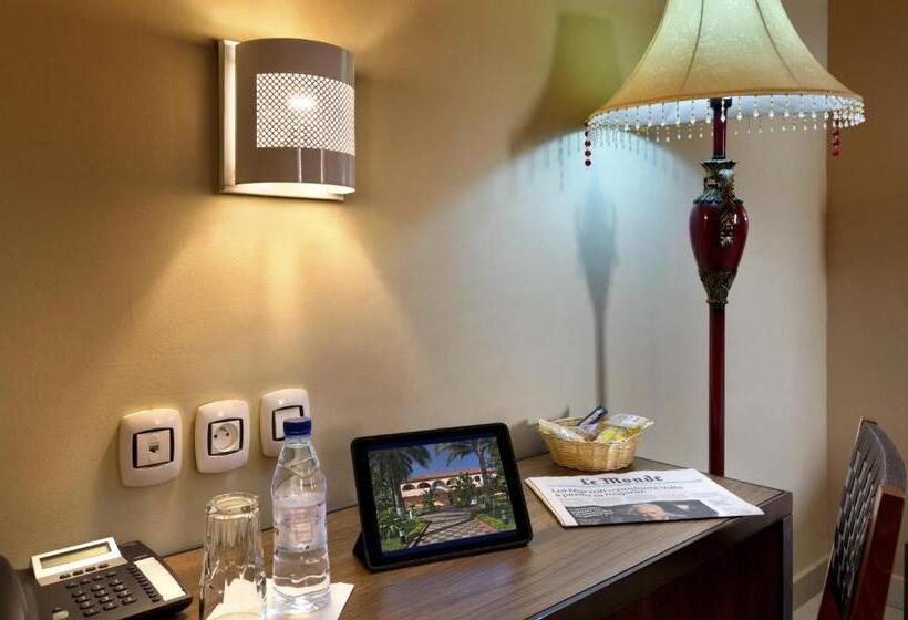 ホテル Dunia Hôtel Bissau