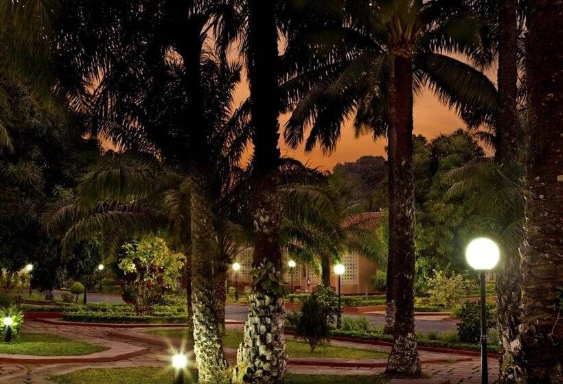 ホテル Dunia Hôtel Bissau