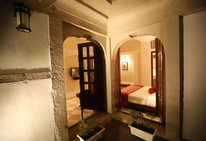 Hotelli Guleria Kothi At Ganges