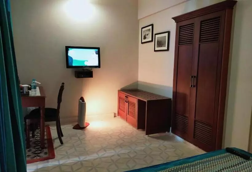 Hotelli Guleria Kothi At Ganges