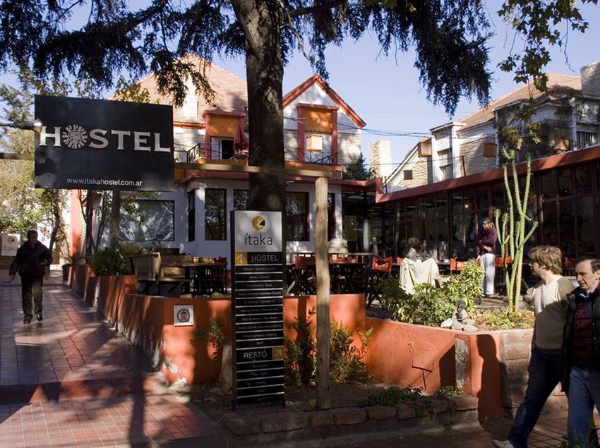 فندق Hostel Itaka