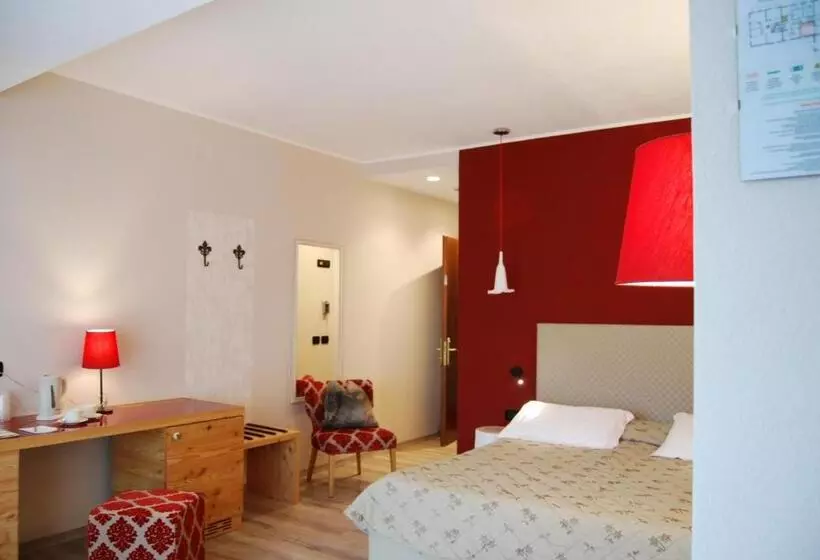 酒店 Il Piccolo Dolomiti Resort