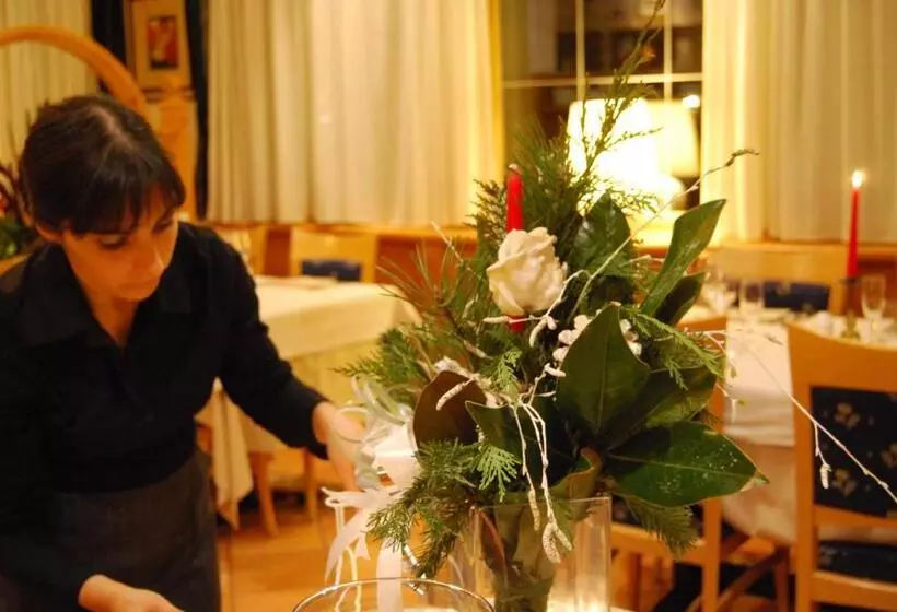 酒店 Il Piccolo Dolomiti Resort