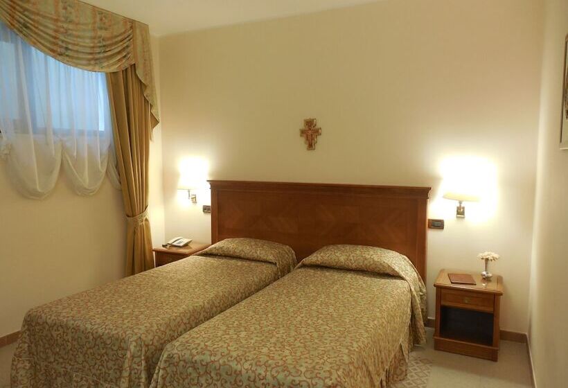 فندق Le Terrazze Sul Gargano